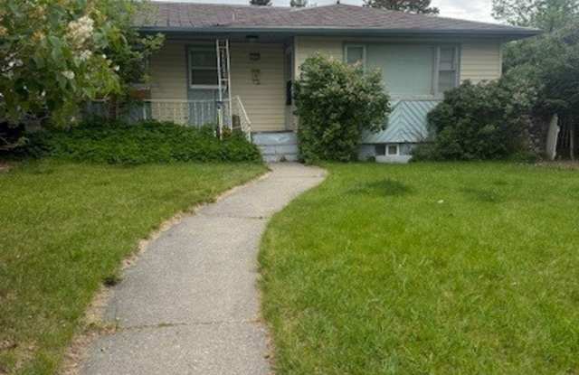 624 N 3rd St, Livingston MT 59047