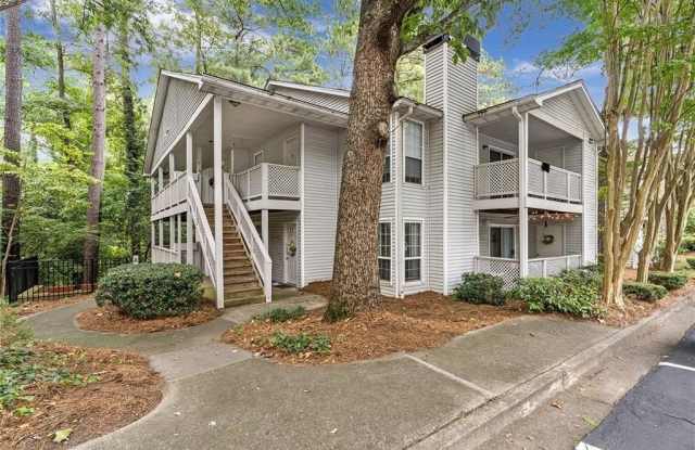 6800 Glenridge Drive