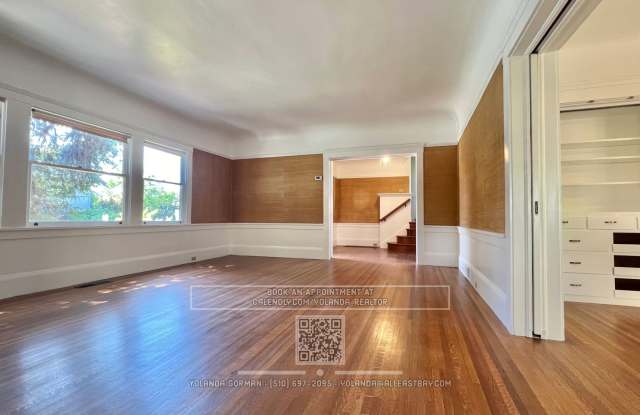 Charming and Spacious 4 bedroom Home in the Heart of Elmwood