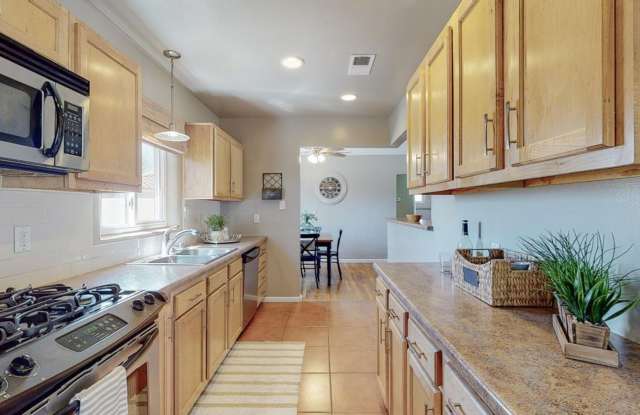 Two bedroom, one bath NOB Hill home