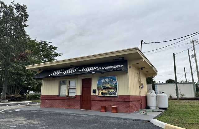 1017 N N Federal Highway Highway
