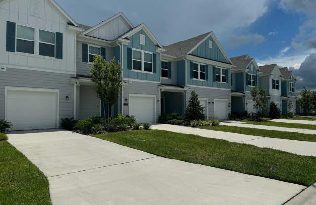 12851 JOSSLYN Lane