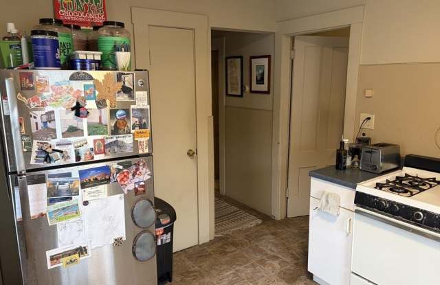 53 Oak Street unit: 2