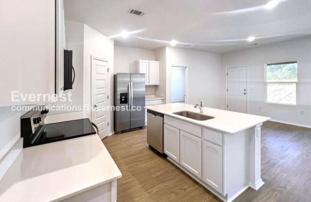 1511 Ridgefield Circle