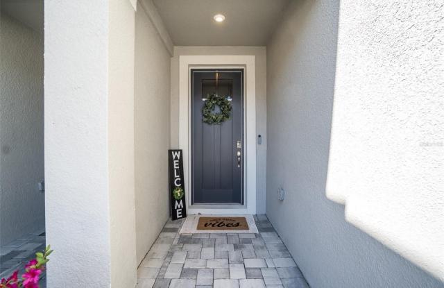 8518 PRIMROSE WILLOW PLACE