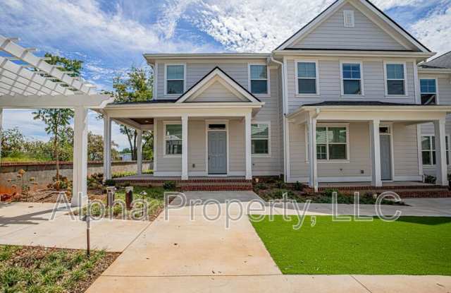 121 Remount Way