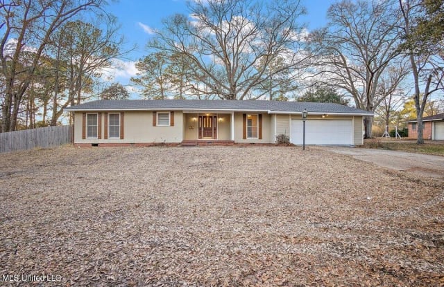 4635 Ridgewood Rd Road - 4635 Ridgewood Road, Jackson, MS 39211