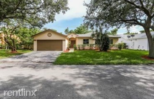 4826 NW 14th St - 4826 Northwest 14th Street, Coconut Creek, FL 33063