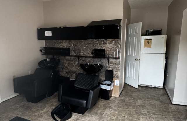 421 South Raleigh Street - 1