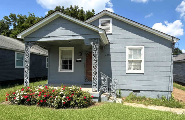 Photo of 2156 Stovall Ave, Memphis, TN 38108