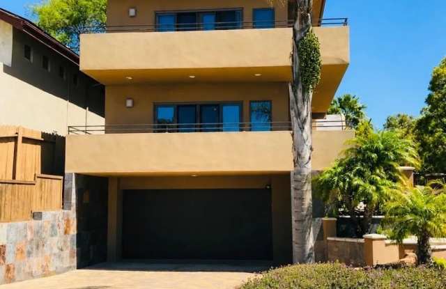 13801 Mercado Drive