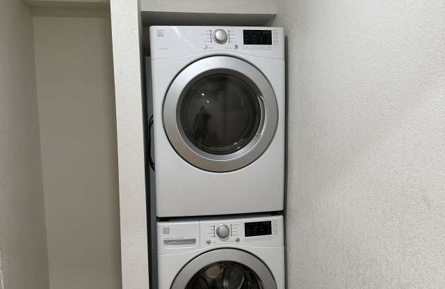 4404 Fawn Hill Court