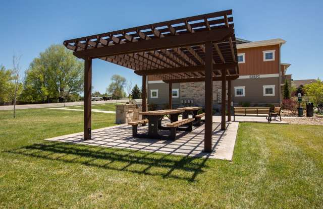 5233 Boardwalk Drive B203