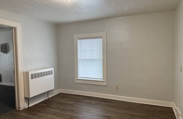 1328 Sinclair Street - 3