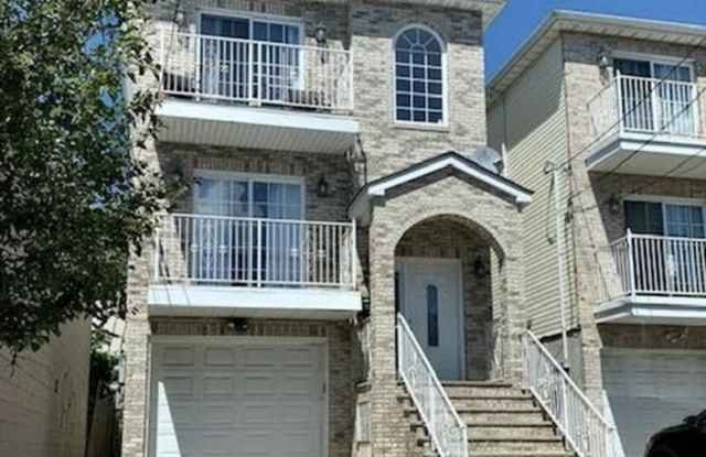 Photo of 45 EVERGREEN ST