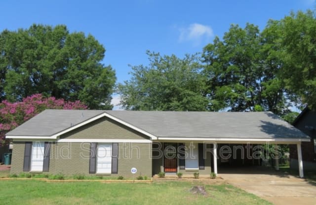 4321 Crescent Park Dr - 4321 Crescent Park Drive, Memphis, TN 38141