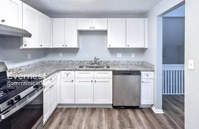 5262 Martins Crossing Road