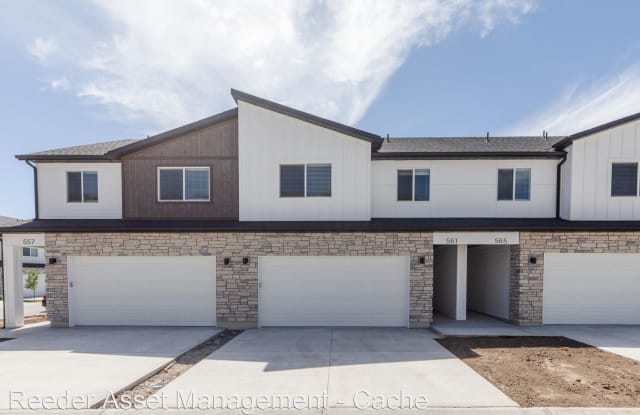 561 North 225 East Unit 74 - 561 N 225 E, Providence, UT 84332