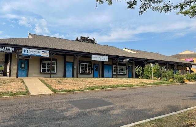 Photo of 8 VILLAGE ROW