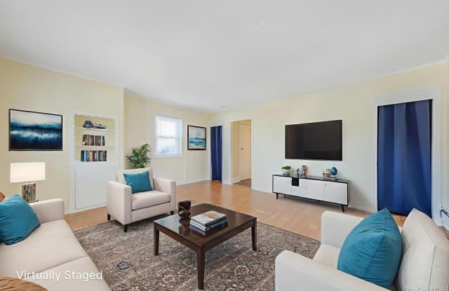 Photo of 39 Chapman Place unit: 2