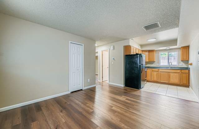 6654 Provincial Drive - 1