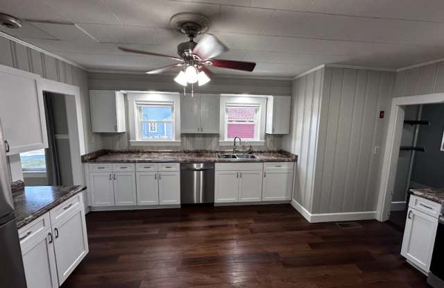 Photo of Welcome to 47 Water St, Gardner, MA 01440!