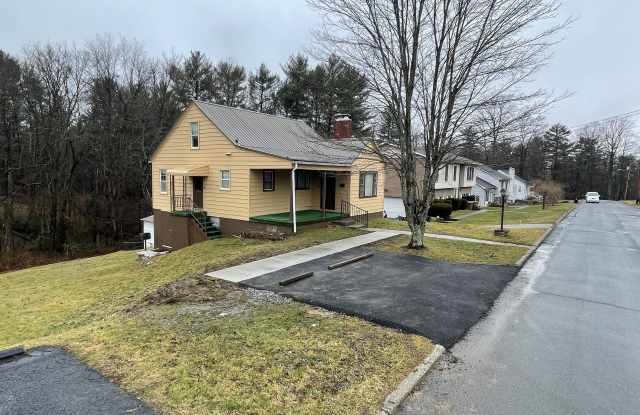 118 Northwestern Avenue