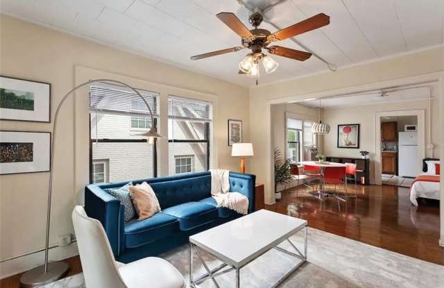 122  W Meadow Unit #8