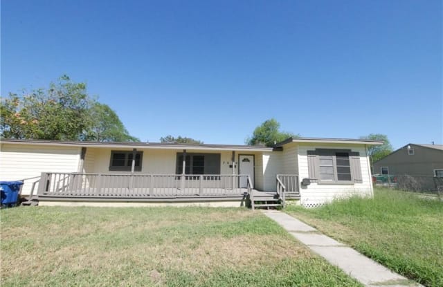 3614 Cottonwood St - 3614 Cottonwood St, Corpus Christi, TX 78411