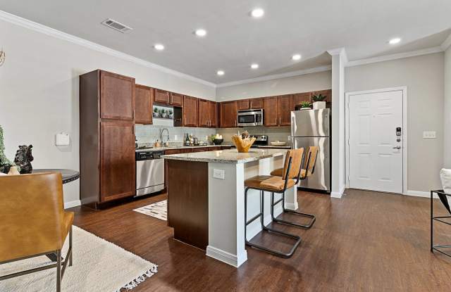 Photo of Longhorn Crossing