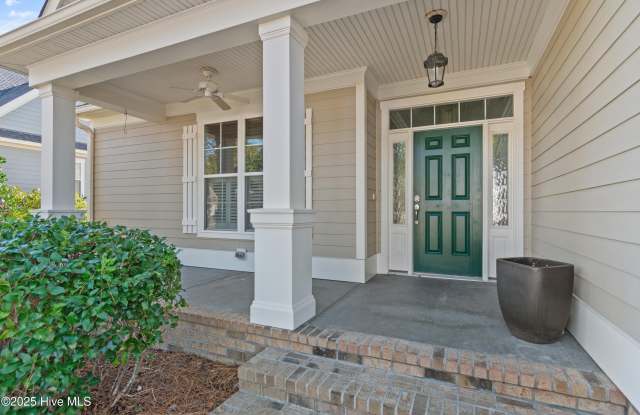 2357 St James Drive SE