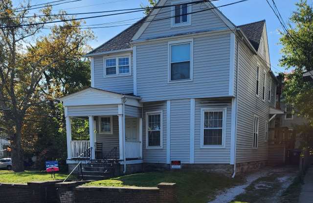 Photo of 42 S Adams St