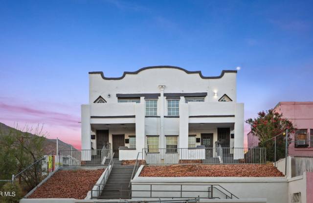 2105 Murchison Drive