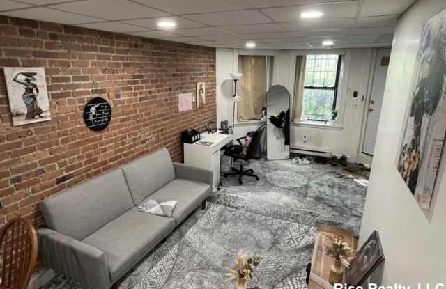 384 Riverway
