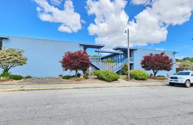 624 W Cedar St Apt 11
