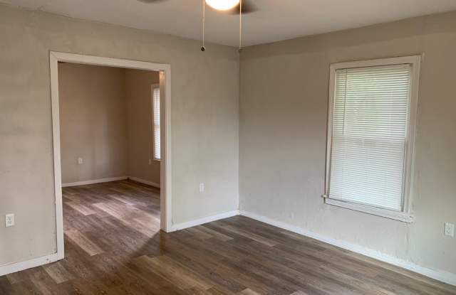 Completely Remodeled 1 Bedroom Home!