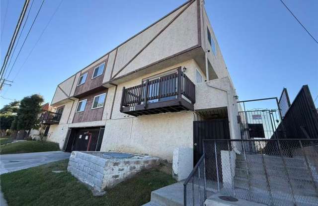 Photo of 331 S New Avenue