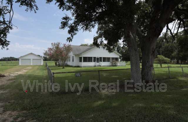 Photo of 3289 County Road 158