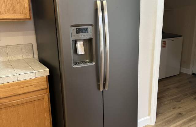 1720 Iron Mountain Drive