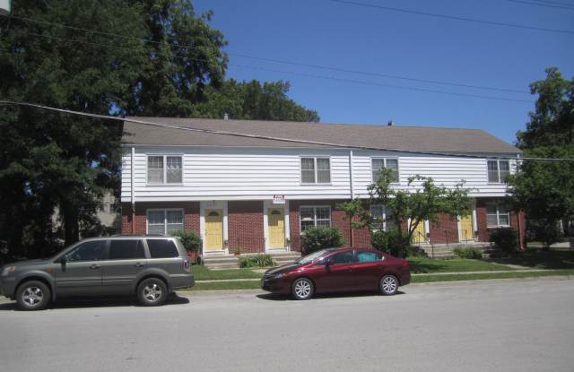 2407 Knapp St