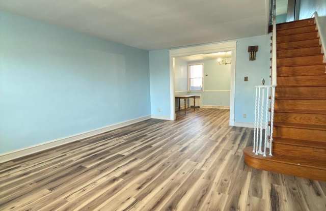 441 E CHELTENHAM Avenue