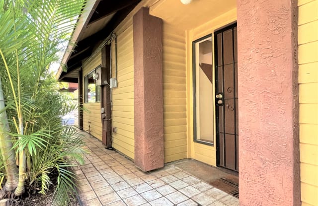 4773 Kahala Ave - 4773 Kahala Avenue, Honolulu, HI 96816