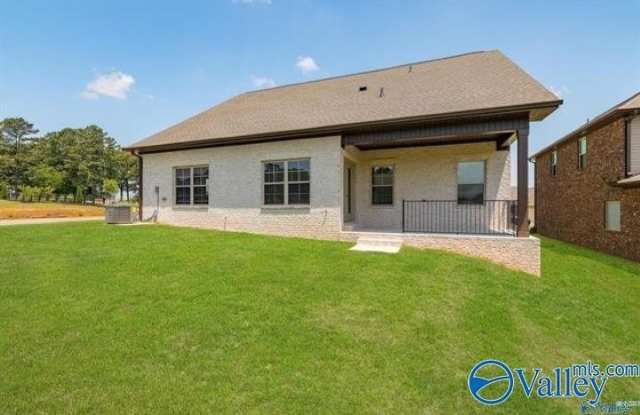 104 Pennington Avenue