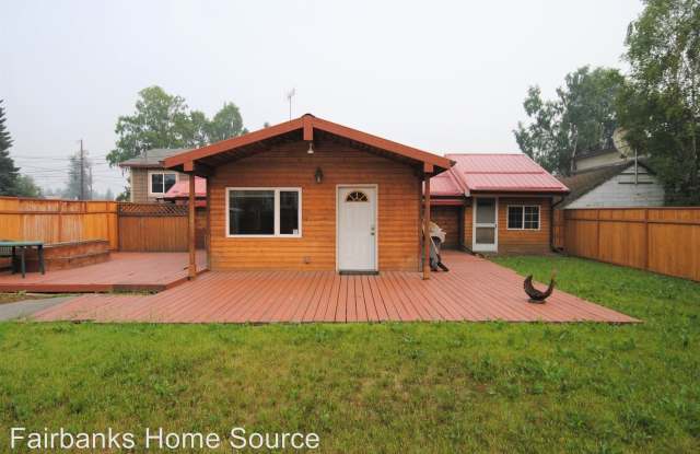 121 Forty Mile Avenue - 121 Forty Mile Avenue, Fairbanks, AK 99701