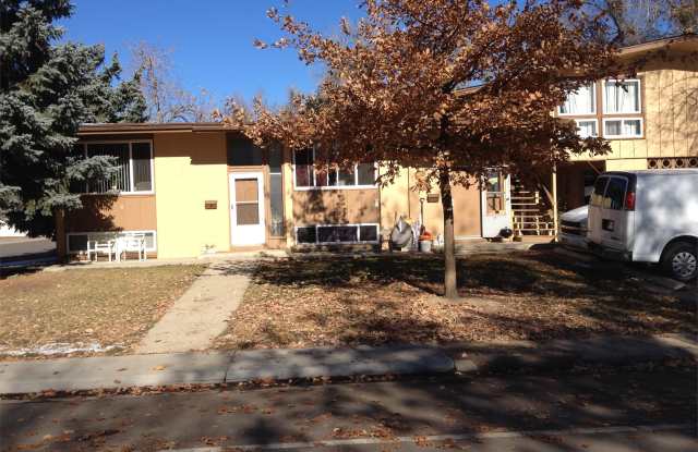 700 Darby Court - 5