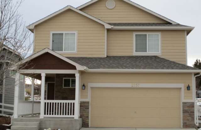 Beautiful 3 bedroom, 2.5 bath 2 story home in North Fort Collins! photos photos