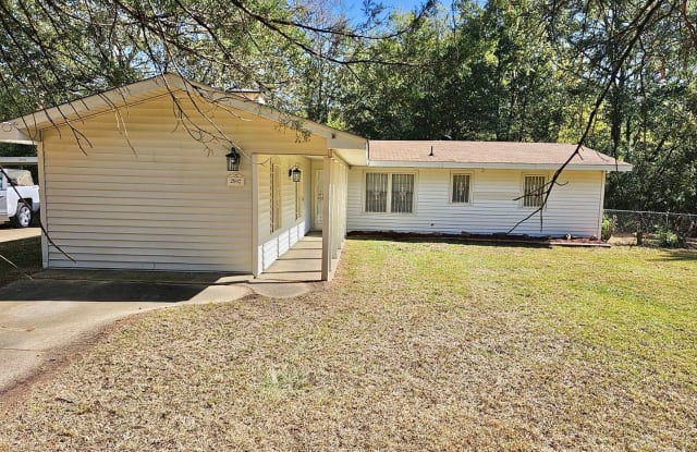 2902 Meadow Forest - 2902 Meadow Forest Drive, Jackson, MS 39212