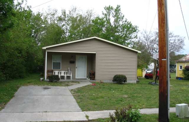 209 E. Broad St.