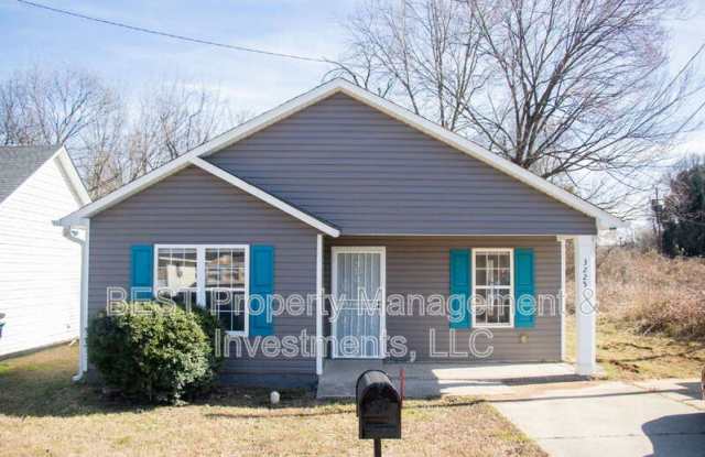 Photo of 3225 Lasalle Street