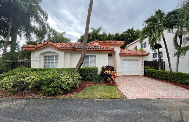 11329 NW 59th Ter - 11329 NW 59th Ter, Doral, FL 33178
